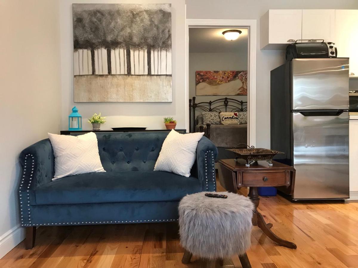 Ottawa Downtown Executive Apartment Retreat With Private Balcony Near Bank Street - Sleep Max 2 Εξωτερικό φωτογραφία