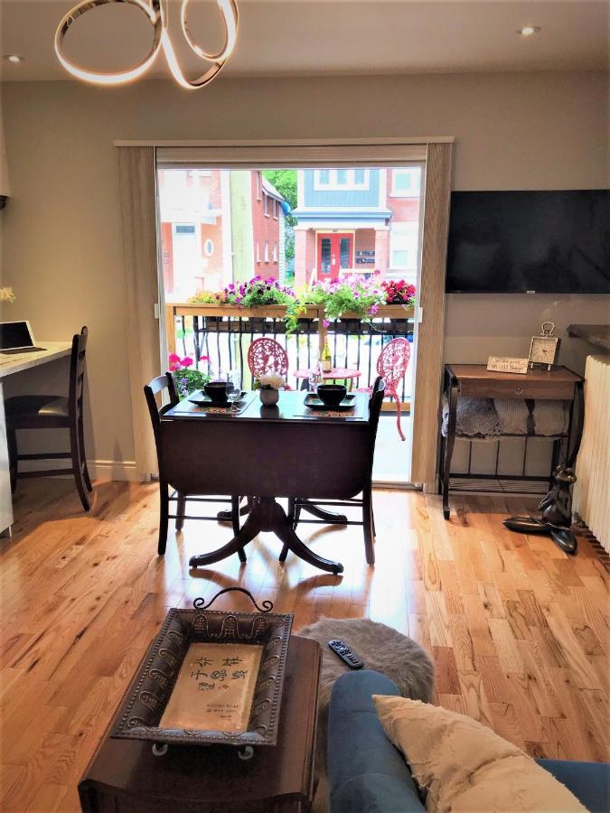 Ottawa Downtown Executive Apartment Retreat With Private Balcony Near Bank Street - Sleep Max 2 Εξωτερικό φωτογραφία